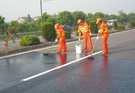 北辰 彩色路面喷漆维修改色的使用寿命有多长？